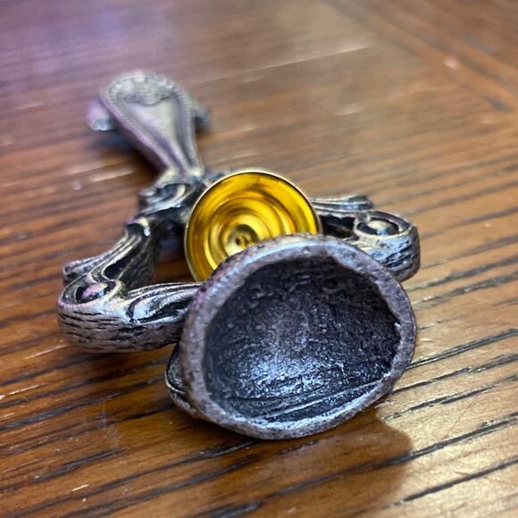 South Dakota Mount Rushmore Bell Decorative Collectible Nicholas Gish Pewter VTG - Picture 7 of 10